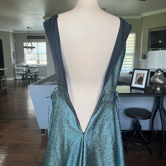 Juliet Formal Gown Size XXL Prom HOCO Dress Teal Sparkle Lace Up Sides High Neck - Picture 13 of 17